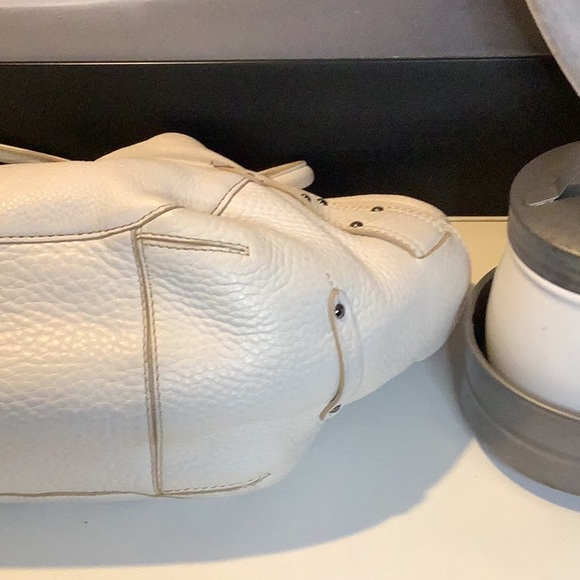 Cole Haan Pebbled Ivory Cream Leather Ruched Top Handbag - Picture 10 of 12